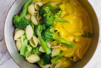 Turmeric Mac and Cheese Recipe with Vibrant Flavor
