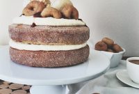 Cream-Filled Donut Cake Recipe for Parties and Brunch
