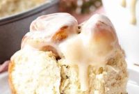 Cinnamon Rolls Ready in One Hour: Soft, Sticky, Homemade