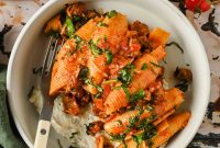 Unstuffed Shells Recipe: Cheesy Baked Pasta Skillet