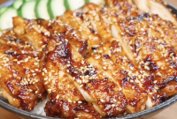 Sweet Chili Chicken Recipe with Sticky Garlic Glaze