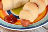 Homemade Pigs in a Blanket Recipe: Crispy, Soft & Quick