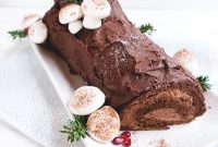 Classic French Yule Log Cake Recipe (Bûche de Noël)