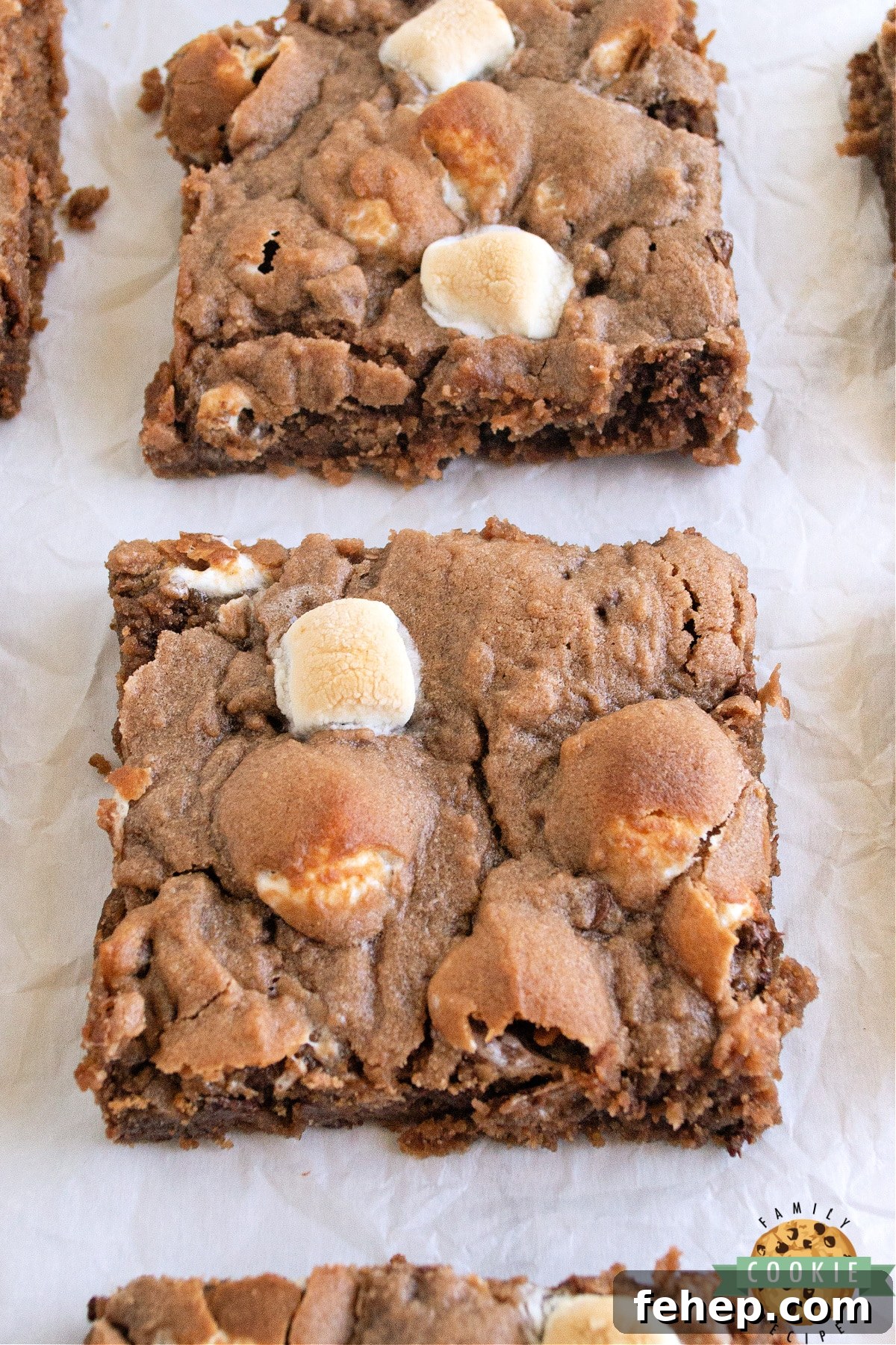 Hot cocoa cookie bars