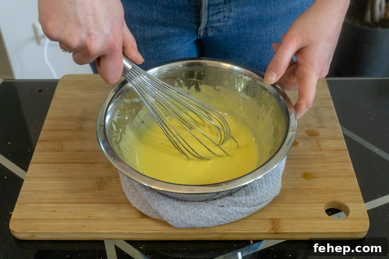 Kepta Duona (Baltic Fried Black Bread) Recipe: Crispy Lithuanian Snack 6 Making garlic aioli