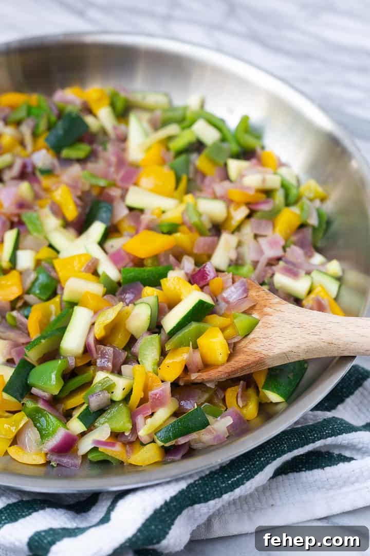 30-Minute One-Pan Chicken Enchilada Skillet Recipe 4 img 15971 3