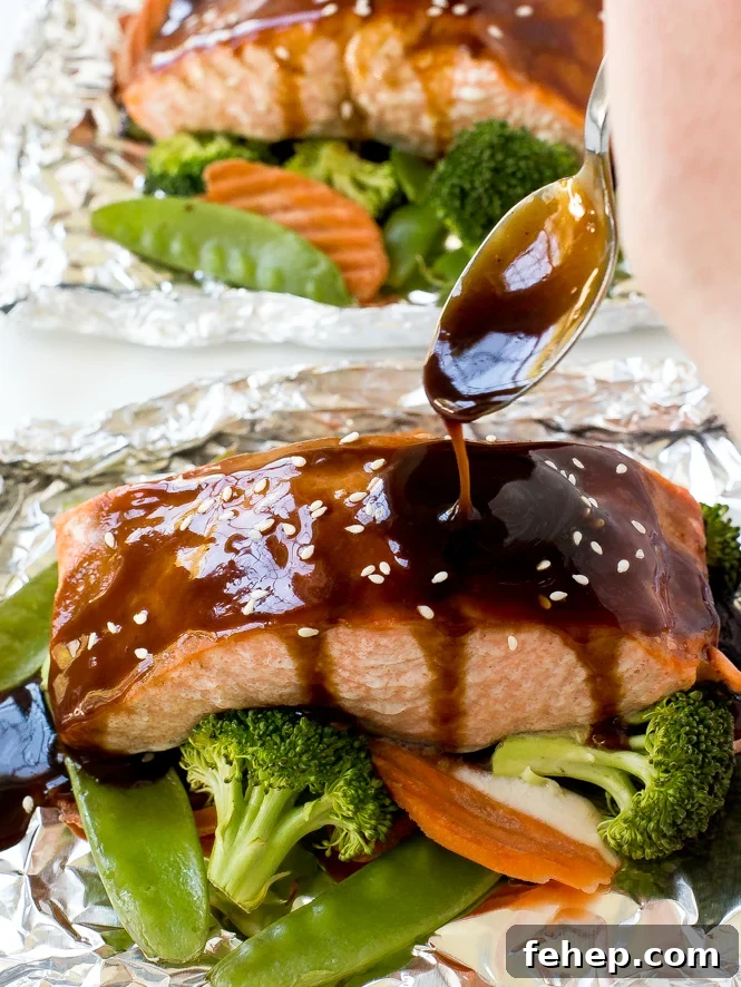 Hoisin Glazed Salmon and Veggies in Foil | chefsavvy.com Hoisin Glazed Salmon and Veggies in Foil