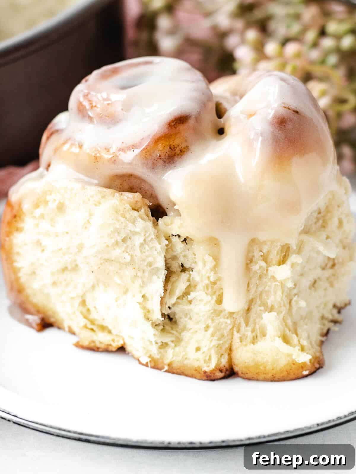 Cinnamon rolls can be made easily in just one hour.