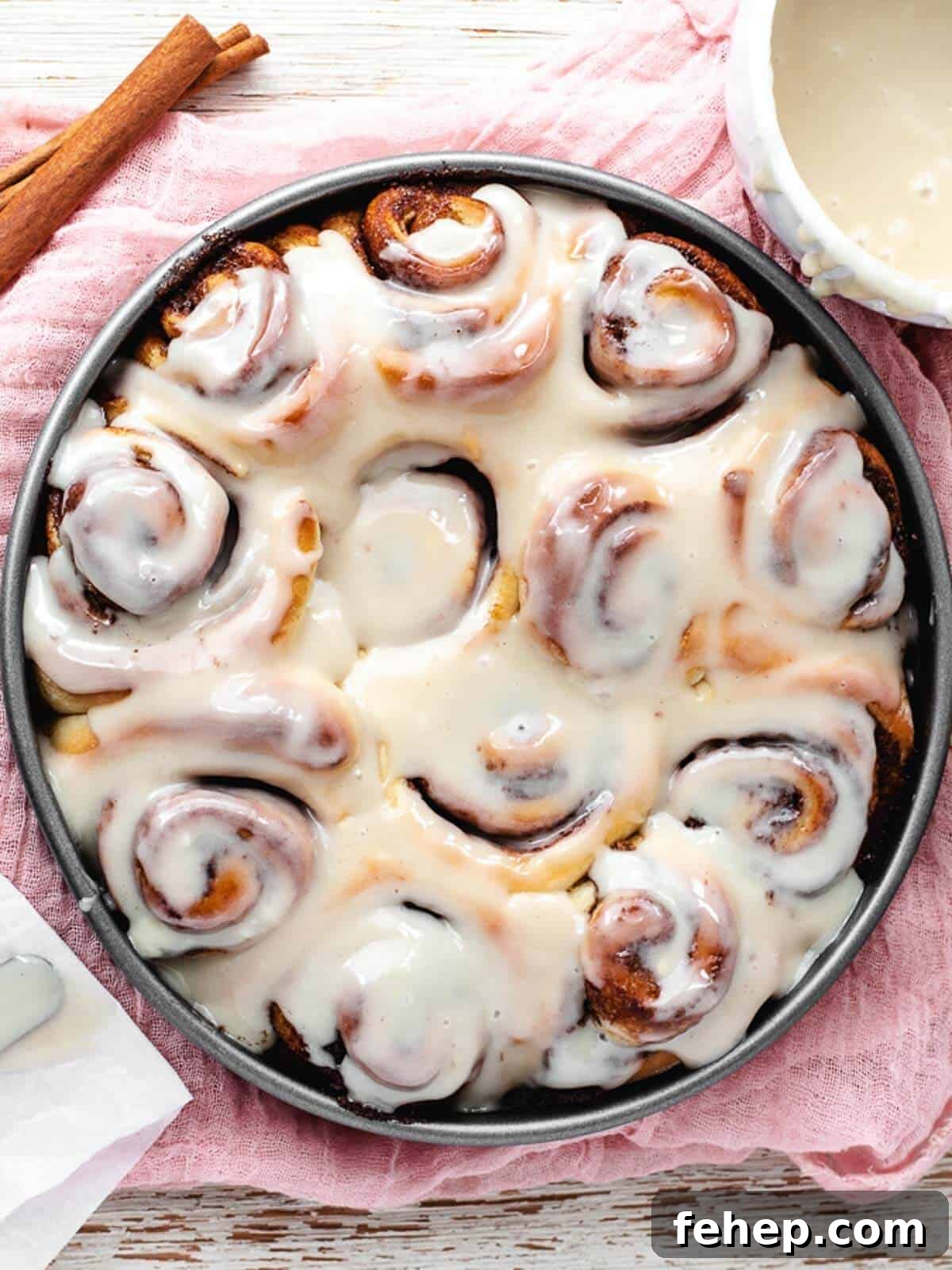 Feed a crowd for breakfast with these delicious cinnamon rolls.