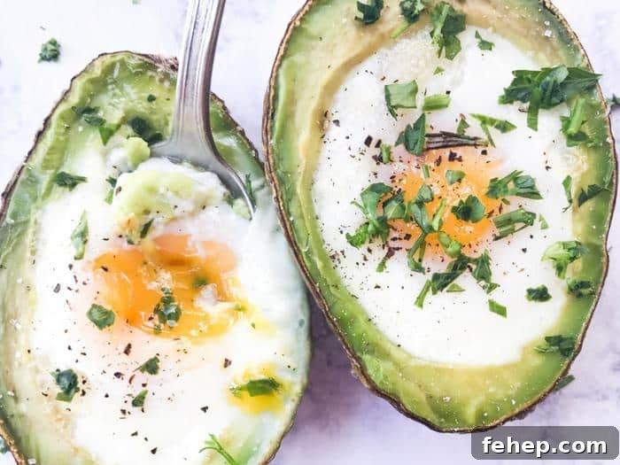 Baked Avocado Egg Boats: Simple Breakfast Recipe with Crispy Edges 4 Baked Egg Avocado Boats Horizontal Feature